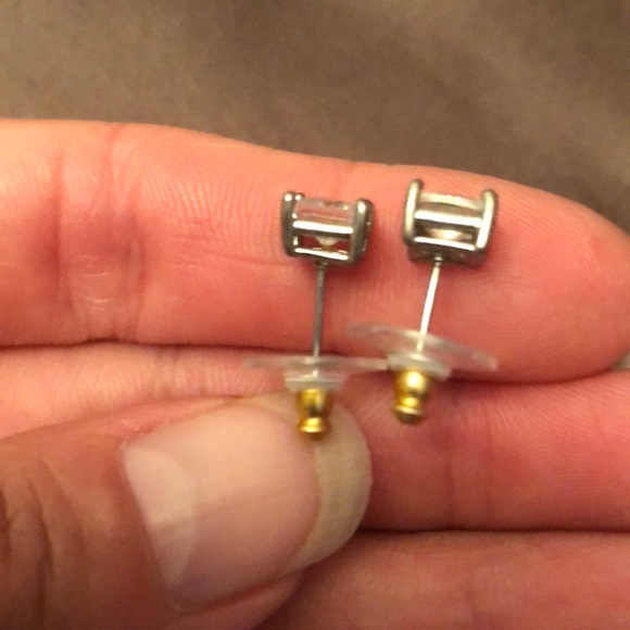 CZ Earrings - Picture 6 of 12